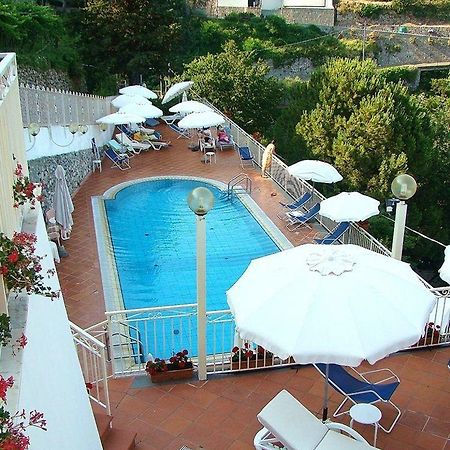 Hotel Zi'Ntonio Scala Buitenkant foto
