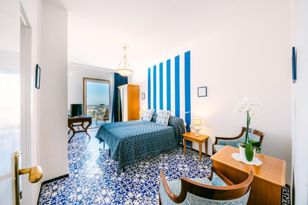 Hotel Zi'Ntonio Scala Buitenkant foto
