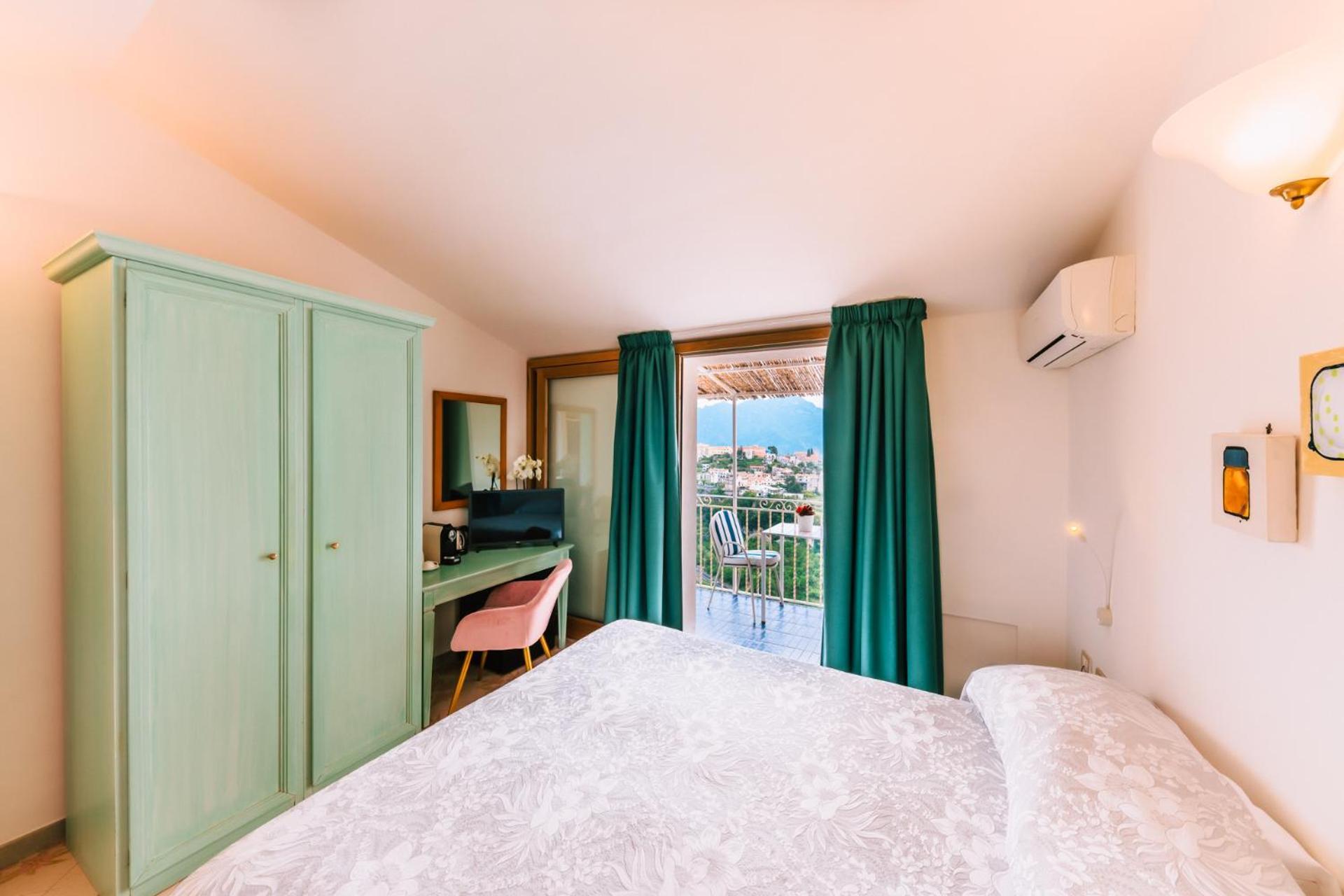 Hotel Zi'Ntonio Scala Buitenkant foto